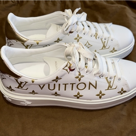 Final Price Louis Vuitton Timeout Sneakers - Picture 6 of 10